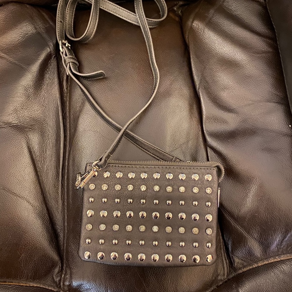 Purse - Picture 2 of 3